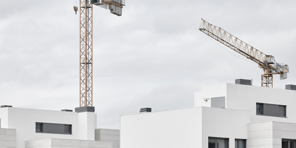 Proyectos de Rehabilitaciones Aroche · Cumplimiento de Normativas y Permisos